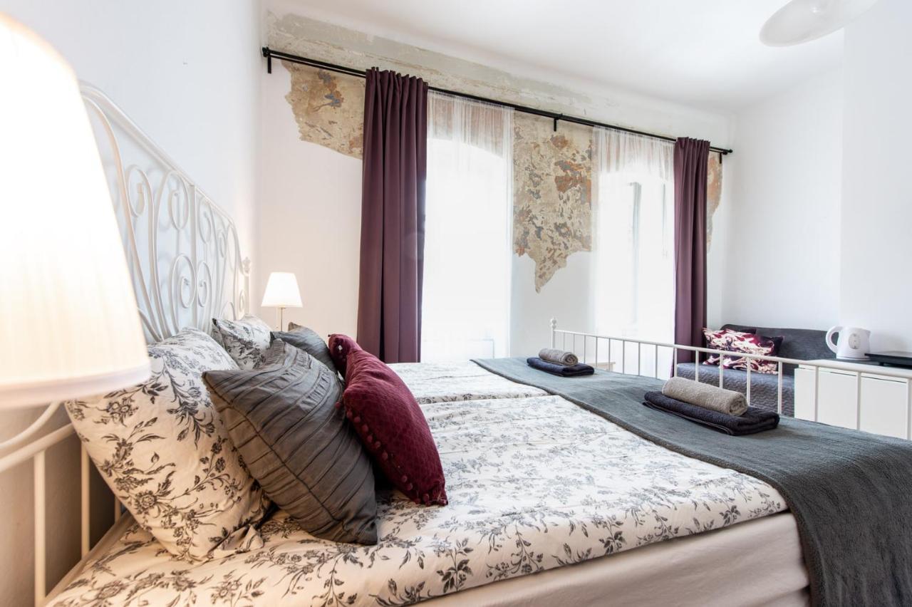 Sobe Poldka Hotel Доленсле Топлице Екстериор снимка